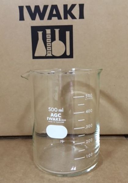 Picture of Beaker, low form, grad, w/spout, 500ml, (1000-500-PX)