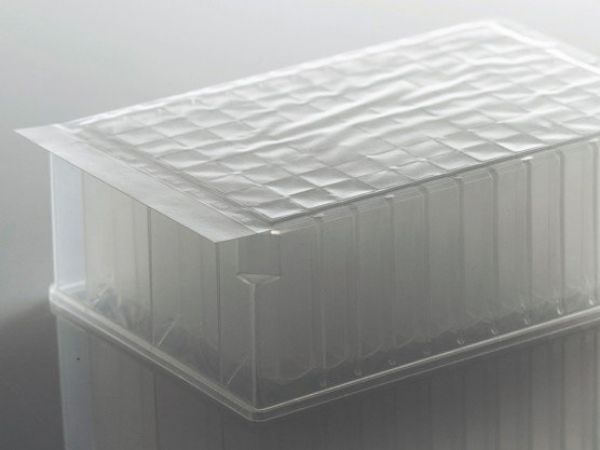 Picture of Microplate Seal Standard Adhesive
