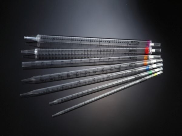 Picture of 10 ml serological pipettes