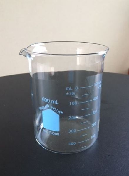 Picture of Beaker, low form, grad, w/spout, 600ml