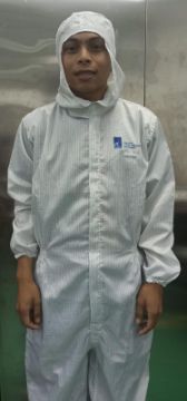 Picture of Jumpsuit - Class 100 Size S Cleanroom Compatible, with Embroidering of A*STAR logo
